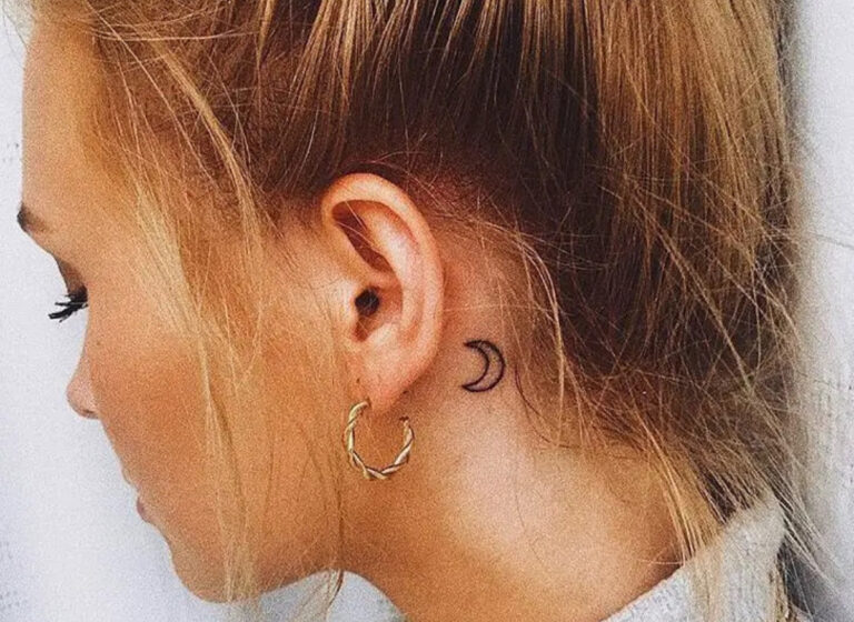 30 Gorgeous Small Tattoo Ideas For Women To Check Out ASAP