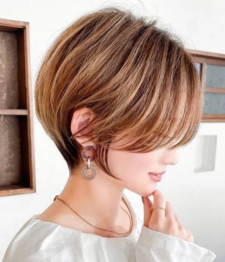 Long Pixie With Caramel Highlights