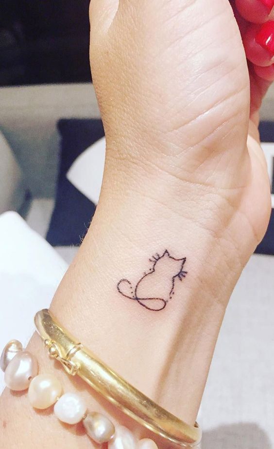 One-Line Cat Tattoo For Women