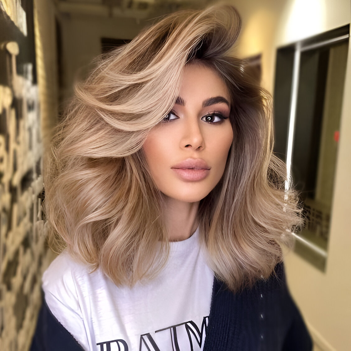 Side-Part Lob With Blonde Undertone