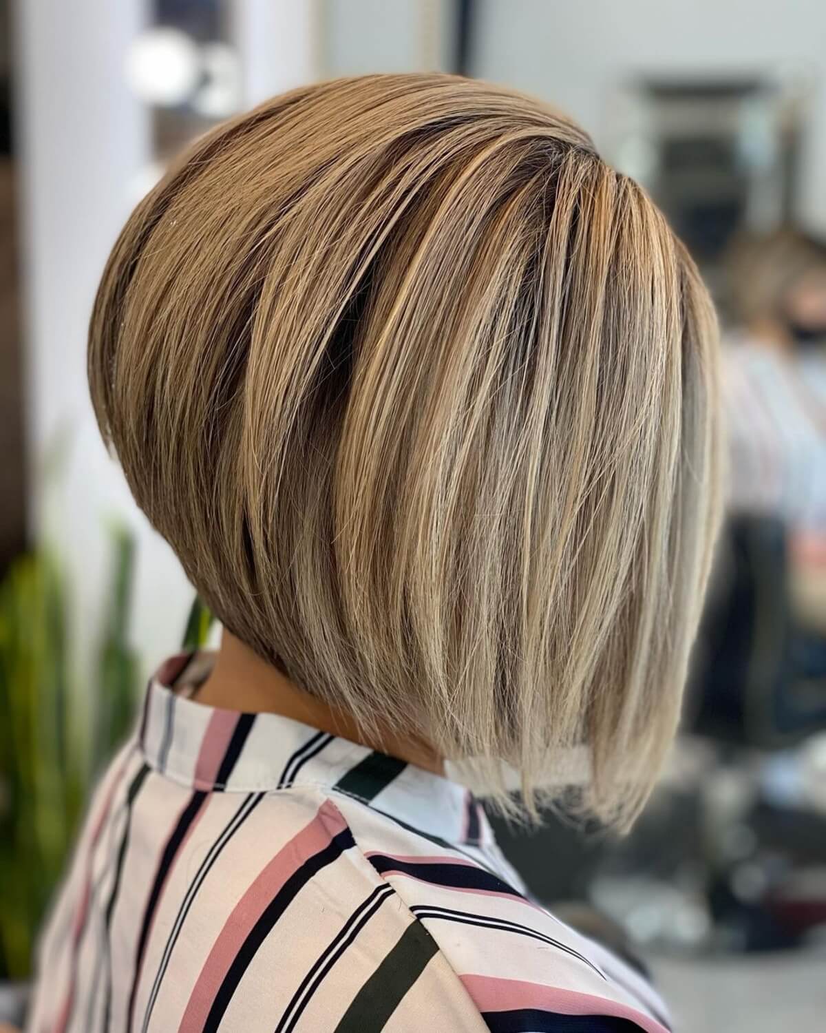 Stacked Bob With Highlights