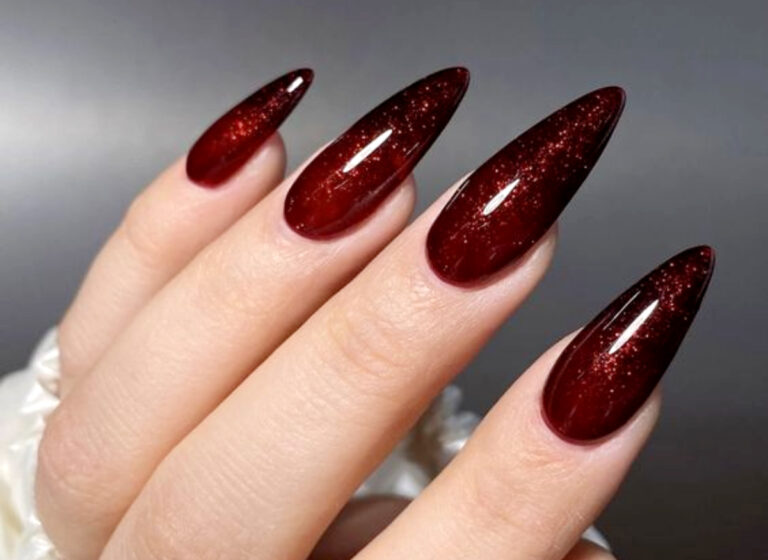 30 Stunning Vampy Nails You Need To Try This Moody Halloween