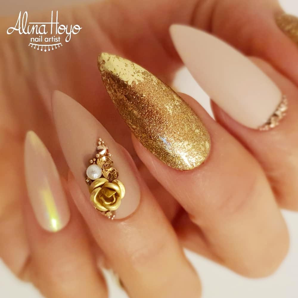 Almond Gold Nail Designs With Glitter