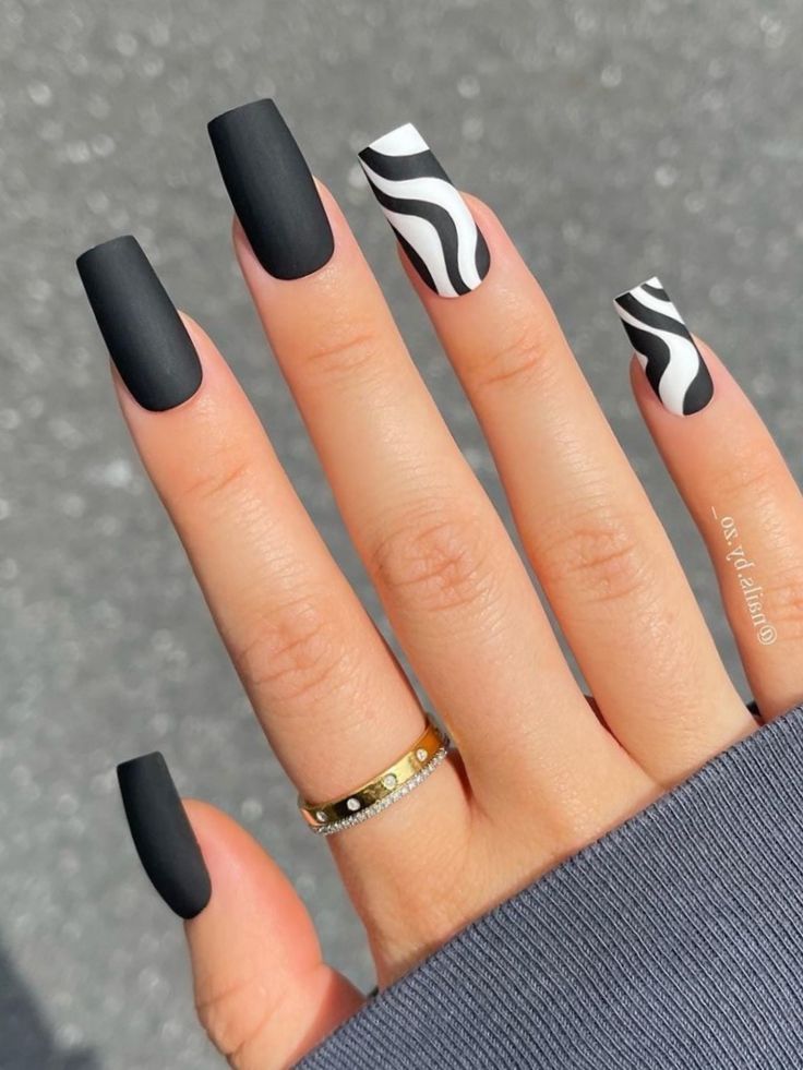 Black And White Accent Nail Designs