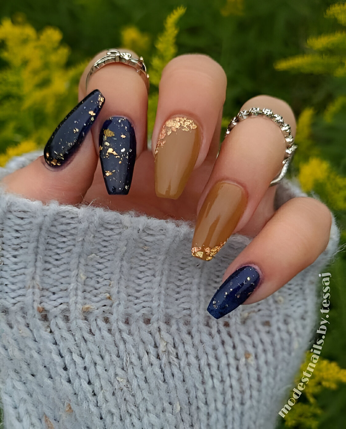 Blue Autumn Nails With Gold Flakes
