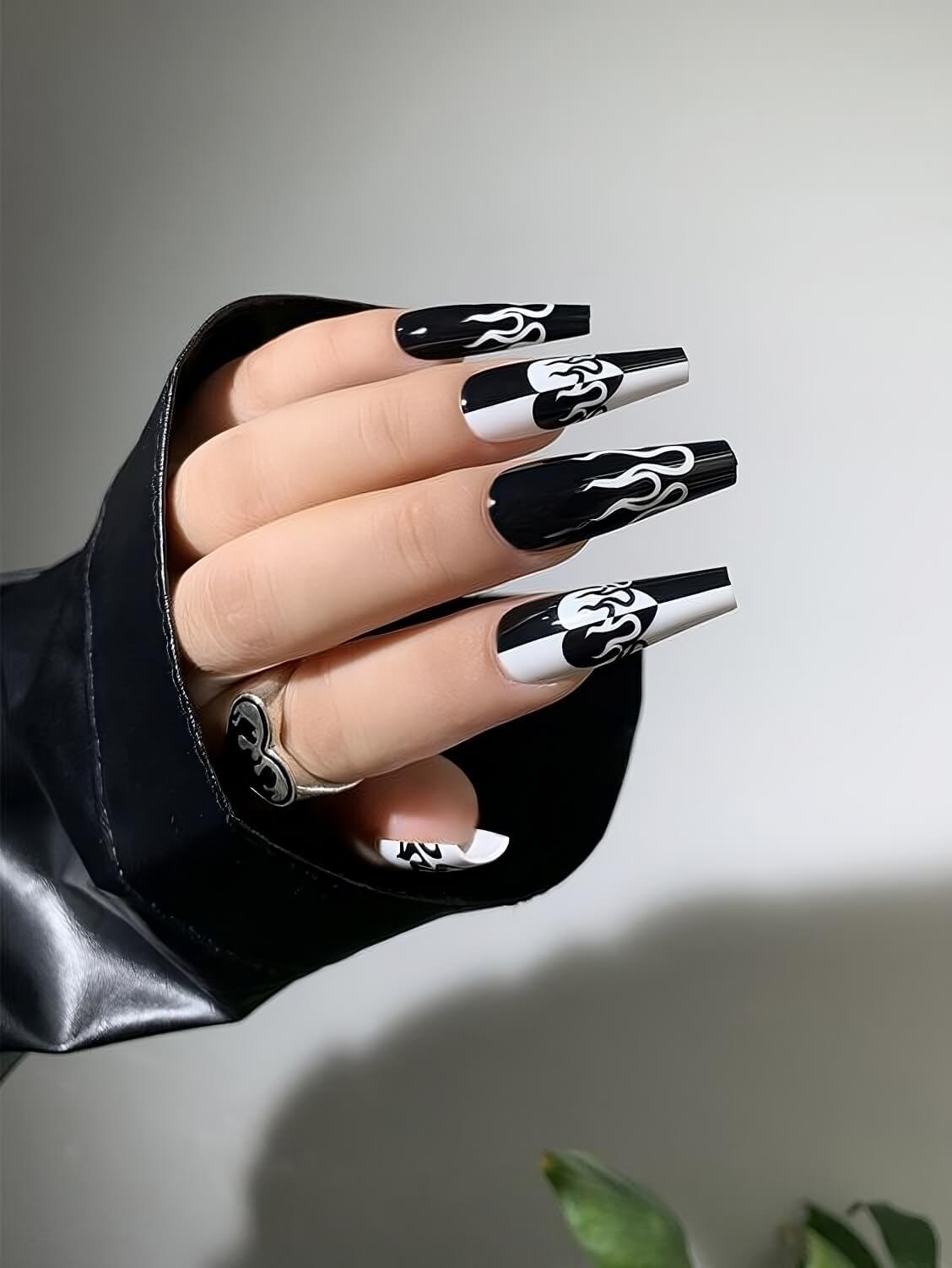 Chic Black And White Nails