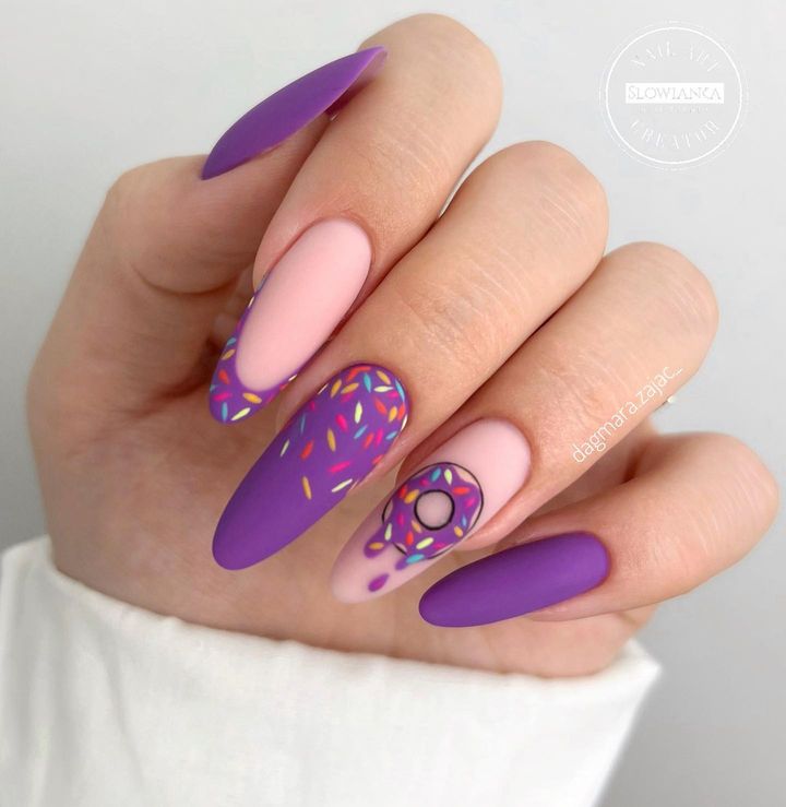 Fun-fetti Purple Nails