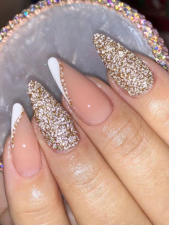 Gold And White Nail Designs With Glitter
