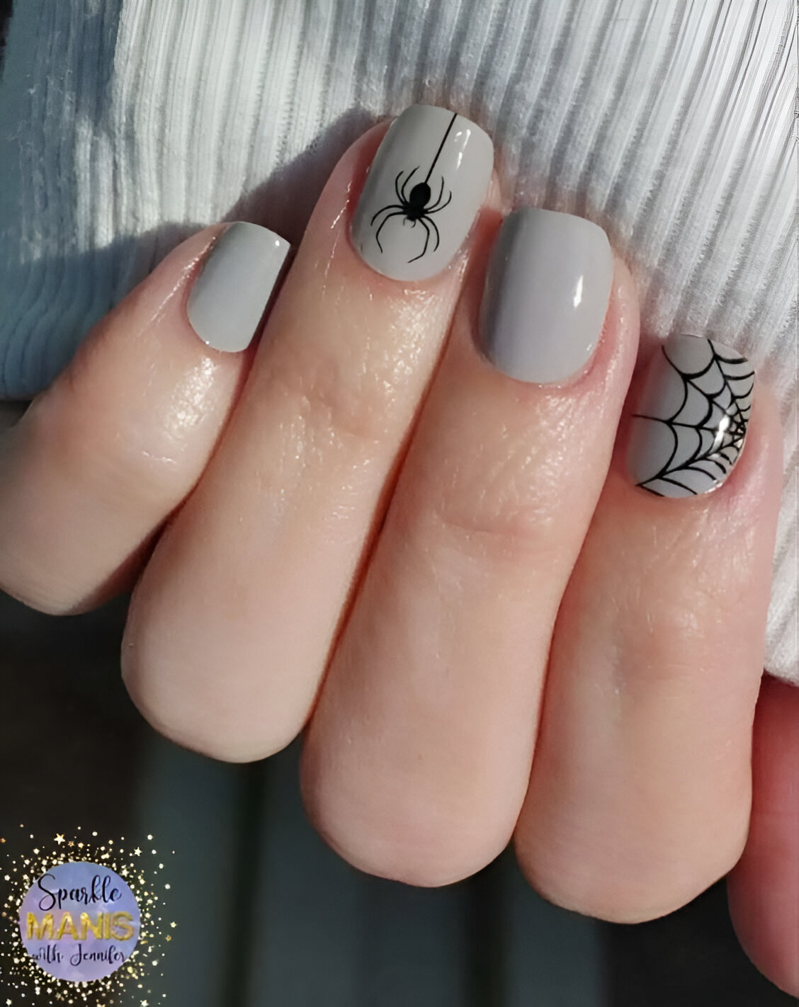 Grey Spiderweb Nails