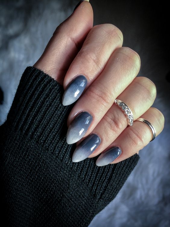 Icy Ombre Tips