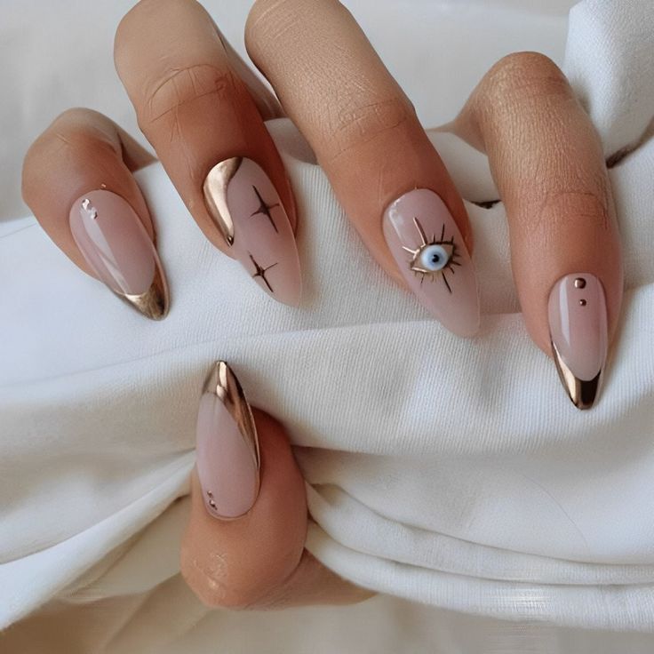 Mysterious Short Almond Nails