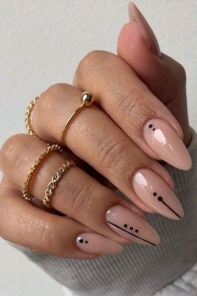 Nude Nails With Geometrical Design