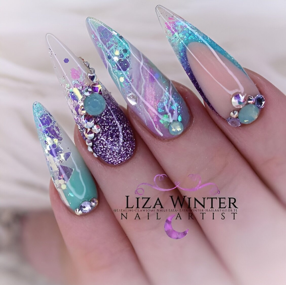 30 Gorgeous Clear Acrylic Nails That Come Out Of A Fairytale - Beauty ...