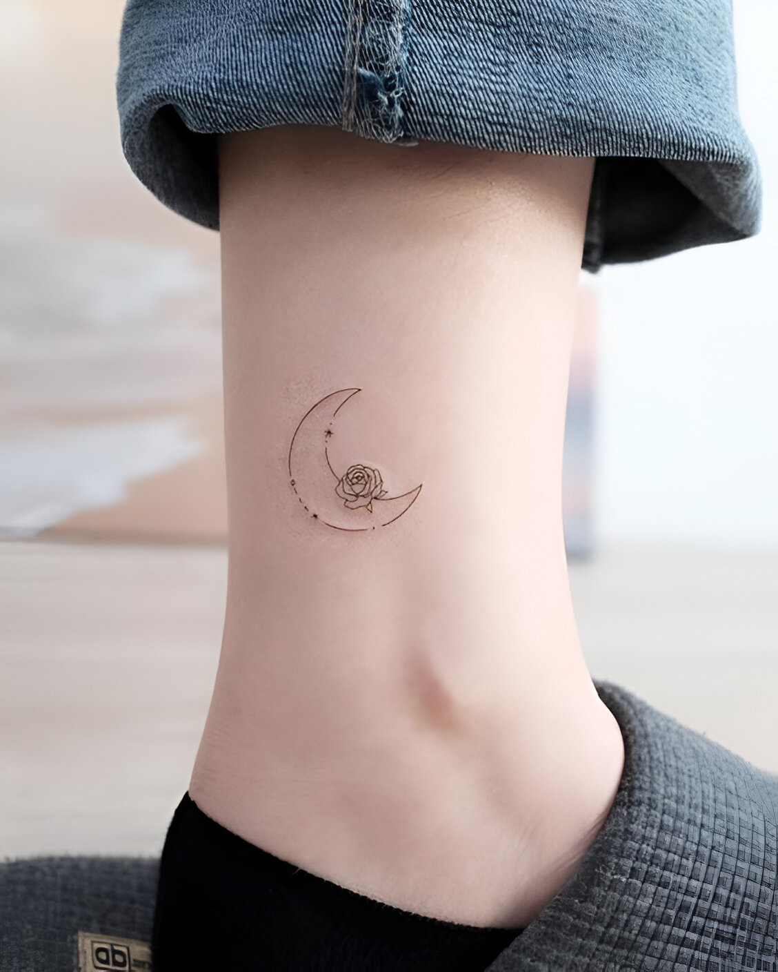 Rose And Moon Design