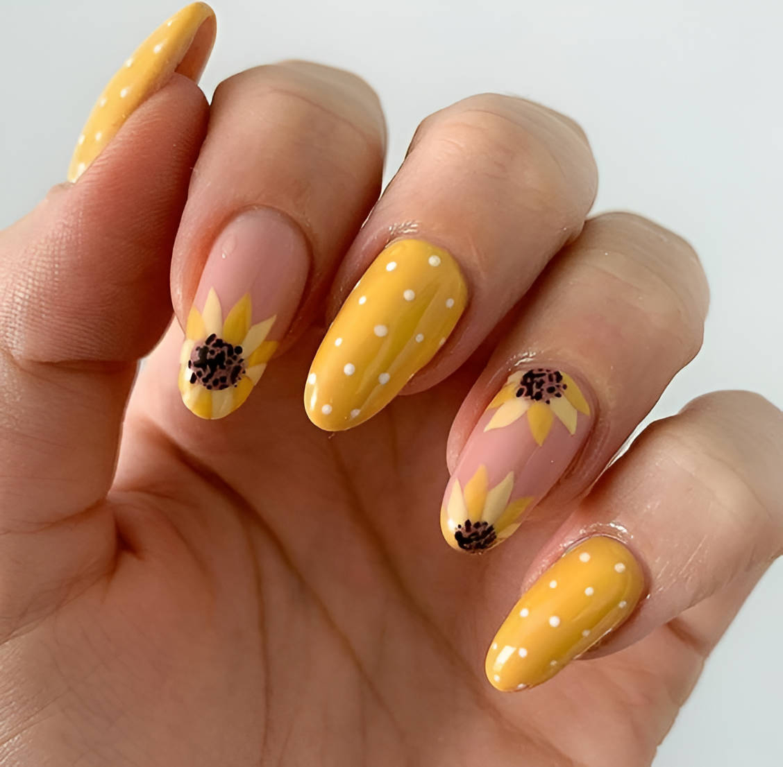 Simple Sunflower Nail Designs
