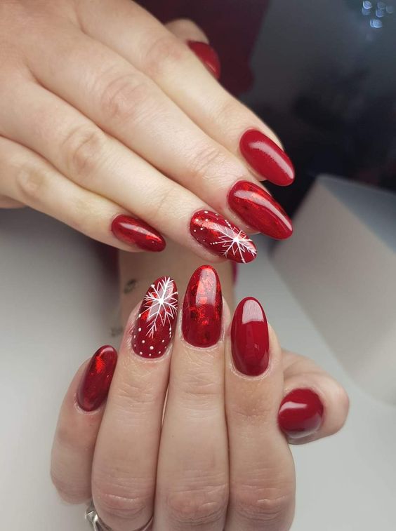Sparkly Red Snowflakes