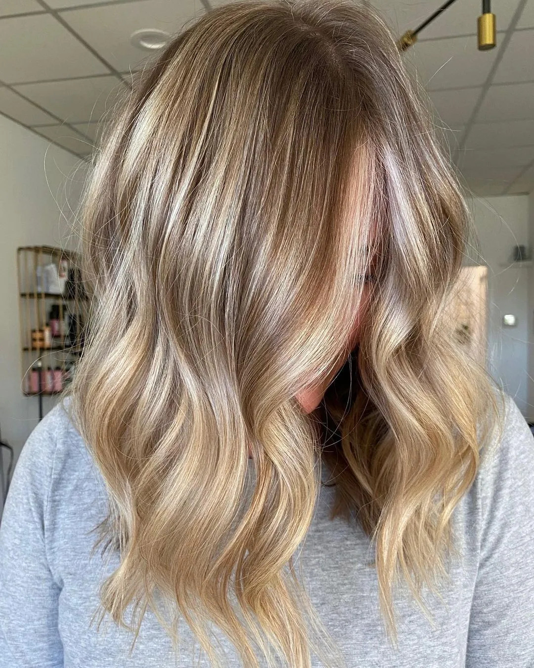 Wavy Blonde Lob