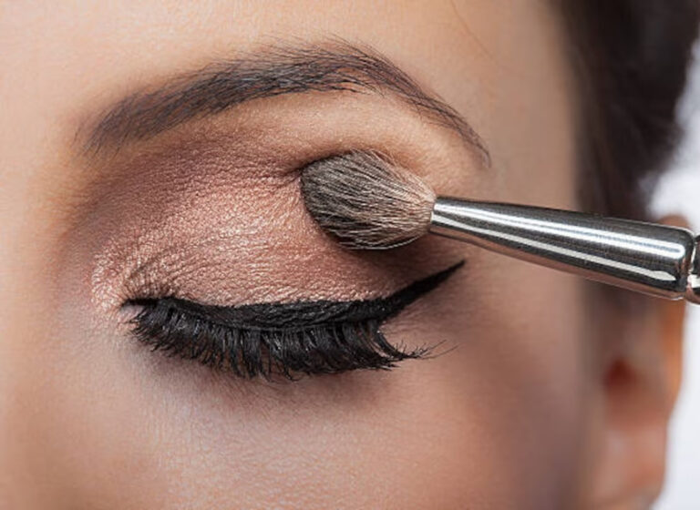 Eye Makeup For Sensitive Eyes: Essential Tips To Nail Your Look