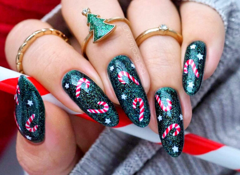 50 Festive Manicure Ideas To Copy On Your Holiday Season ASAP