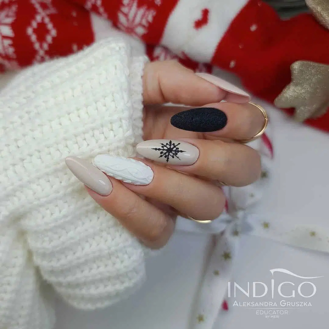 Black And White Christmas Manicures