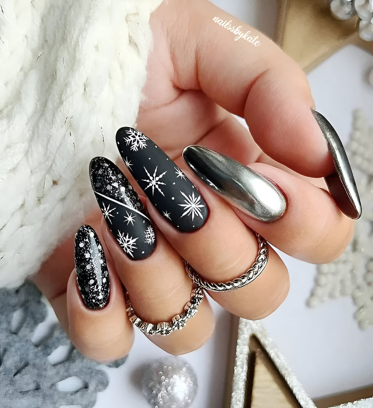 Black And White Snowflake Nails