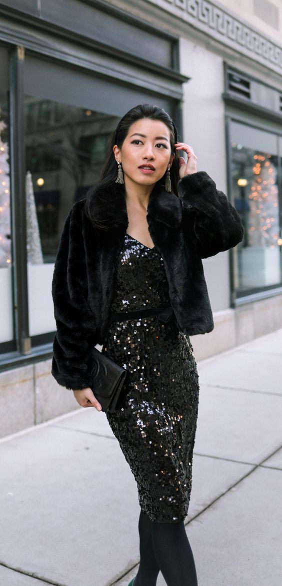 Black Glitter Christmas Party Outfits