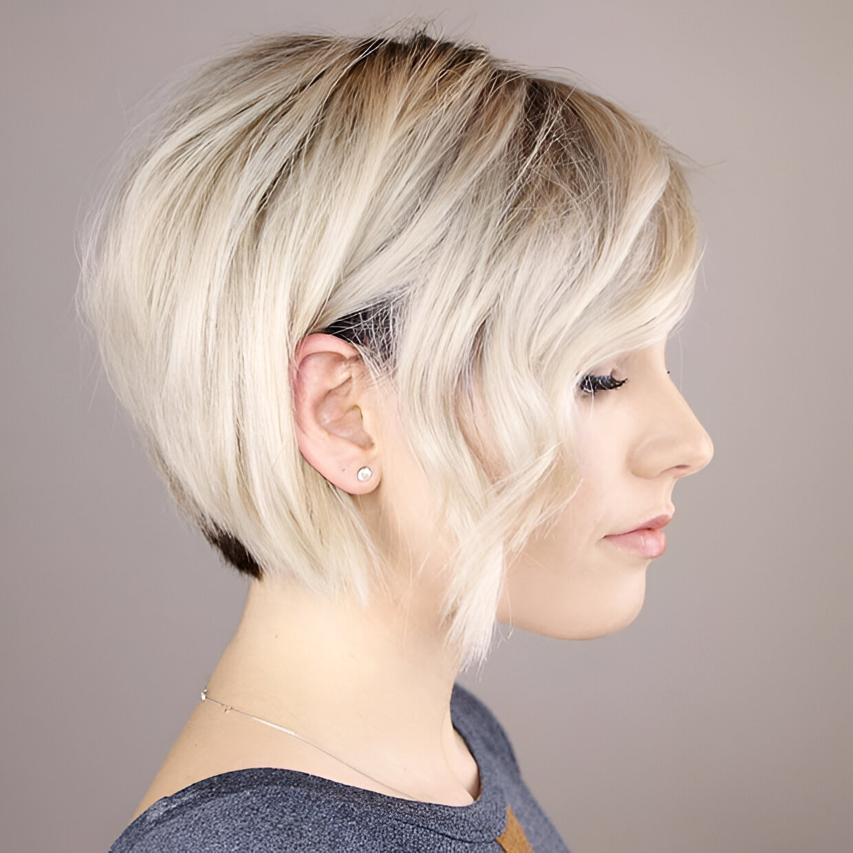 Chic Blonde Stacked Cut