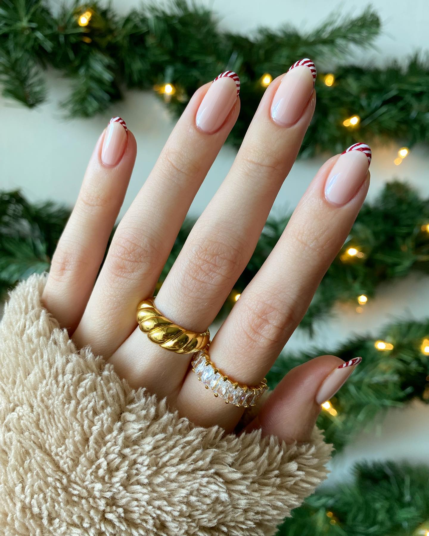 Christmas Nail Art Designs With Candy Tips