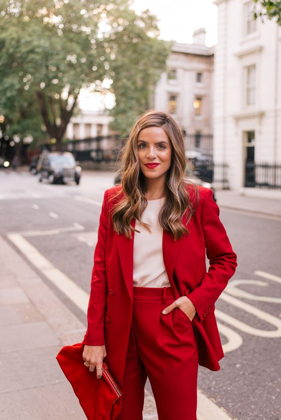 Christmas Outfit Ideas With Red Suit