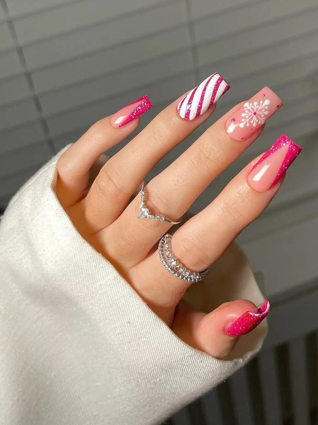Cute Pink Holiday Nails