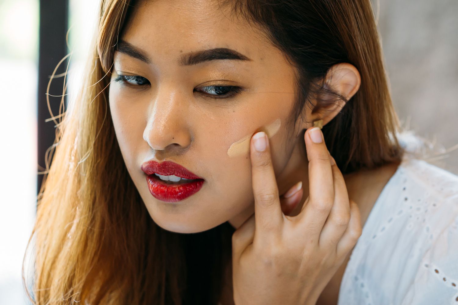 Essential Dry Skin Makeup Tips