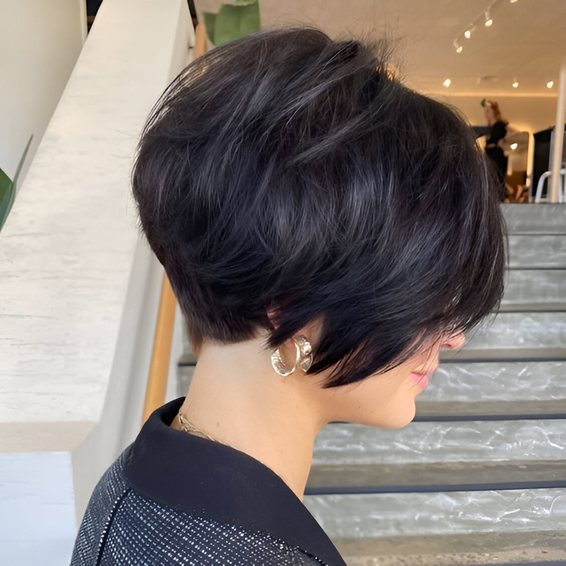 Feathered Raven Cut