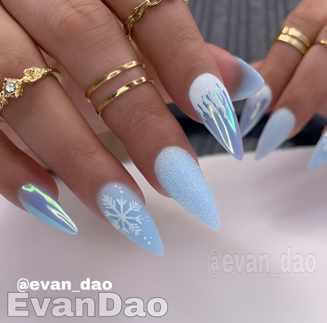 Frozen Blue Nails