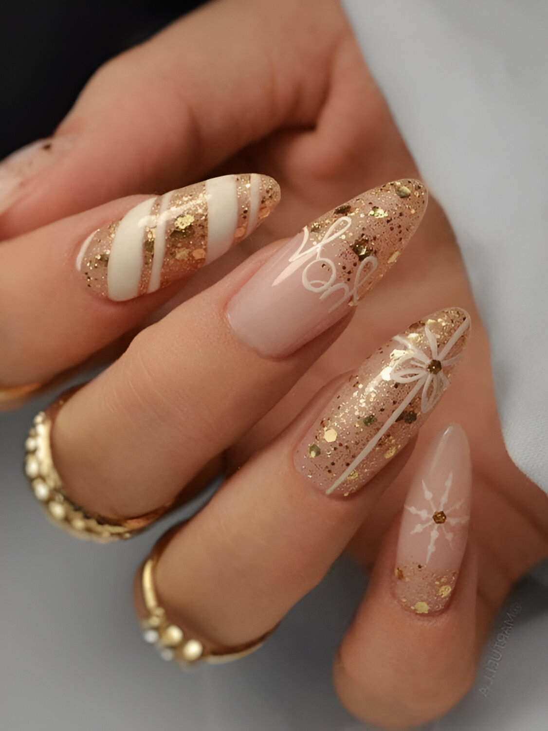 Gold Glittered Festive Nail Art