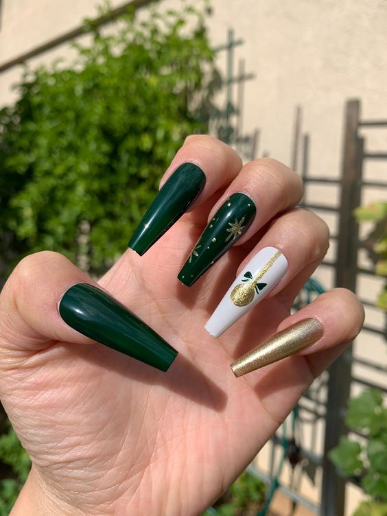 Green And Gold Coffin Christmas Nails