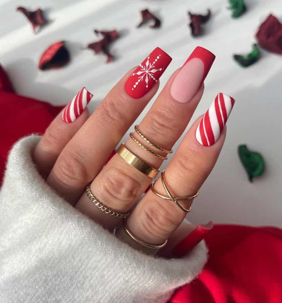 Holiday Red And White Christmas Nails