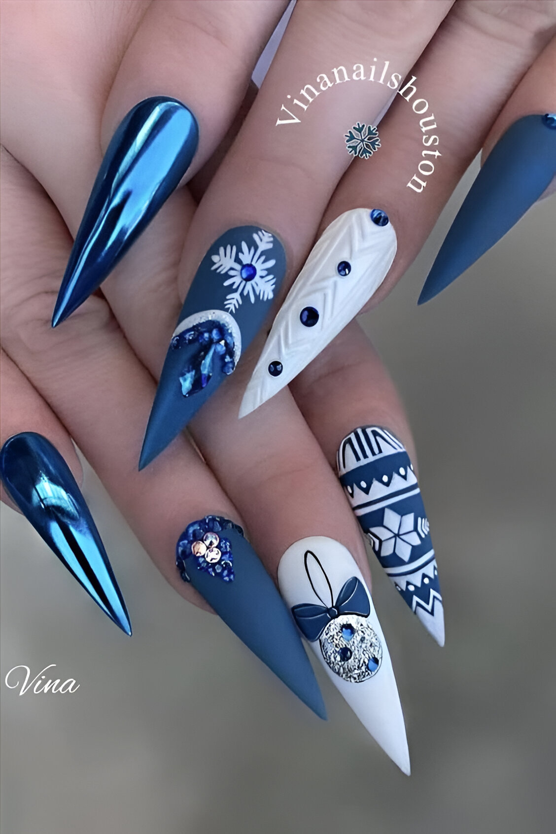 Pointy Blue Holiday Nails