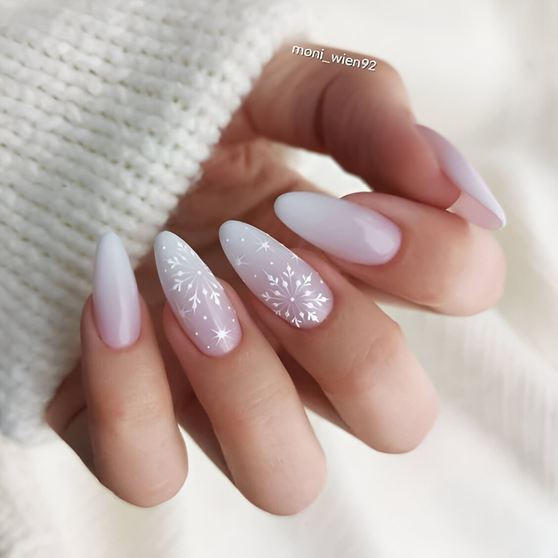 White Gradient Winter Nails