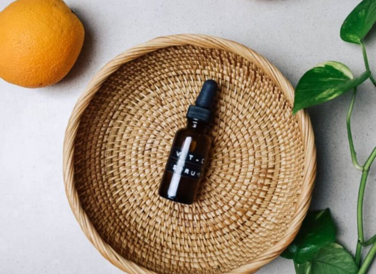 The Ultimate DIY Vitamin C Serum To Keep Your Skin Clear