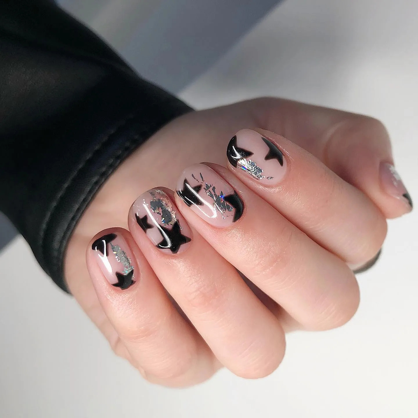 Black Star New Year's Eve Nails