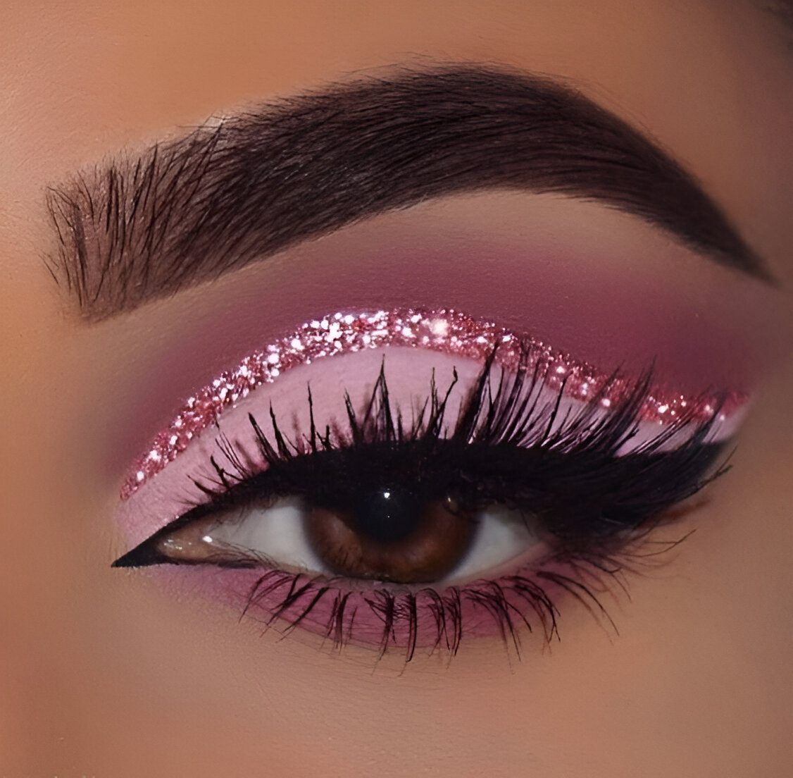 Bold Pink Eyeshadow Looks 10