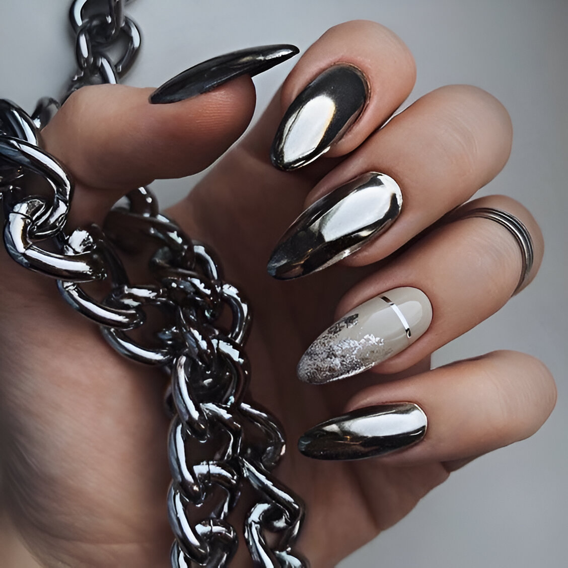 Chic Metalic Chrome Nails