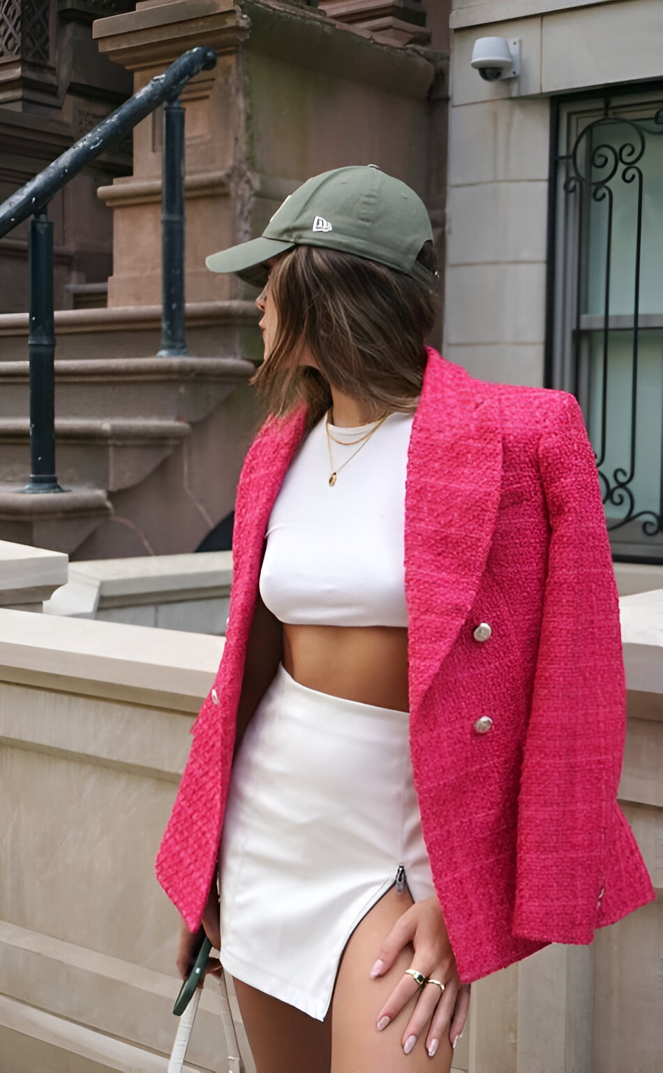 Chic Valentines Day Outfits With Blazer 2