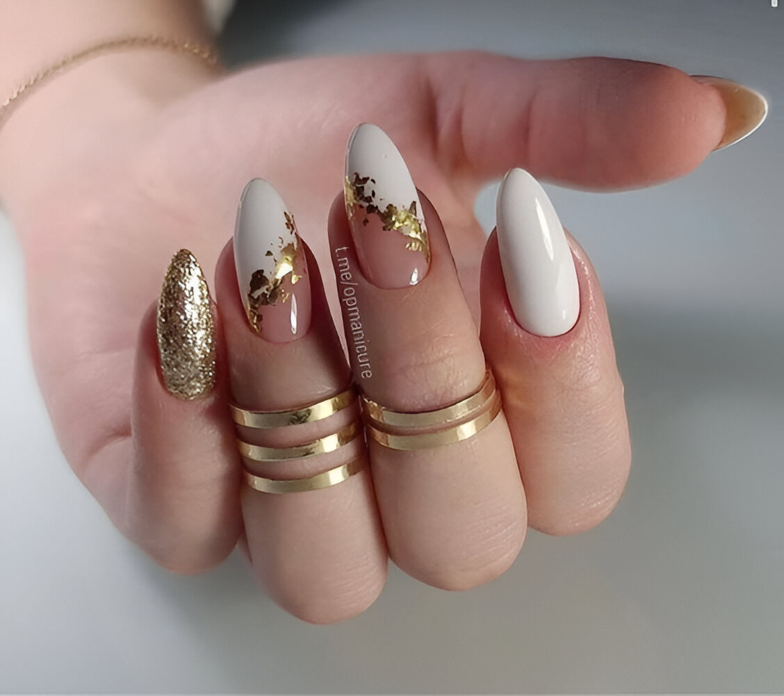 Gold And White Glam
