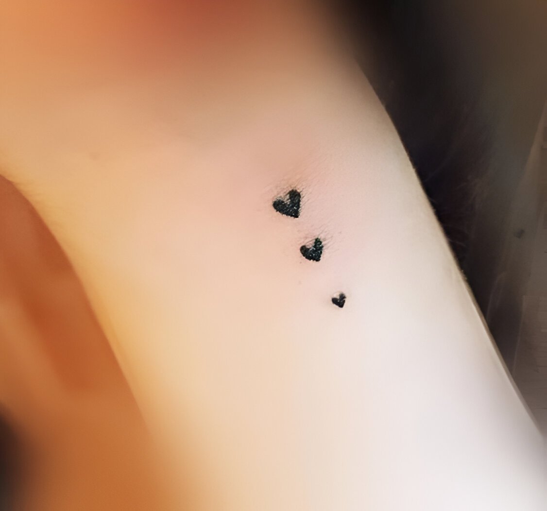 Mini Heart Tattoos 2