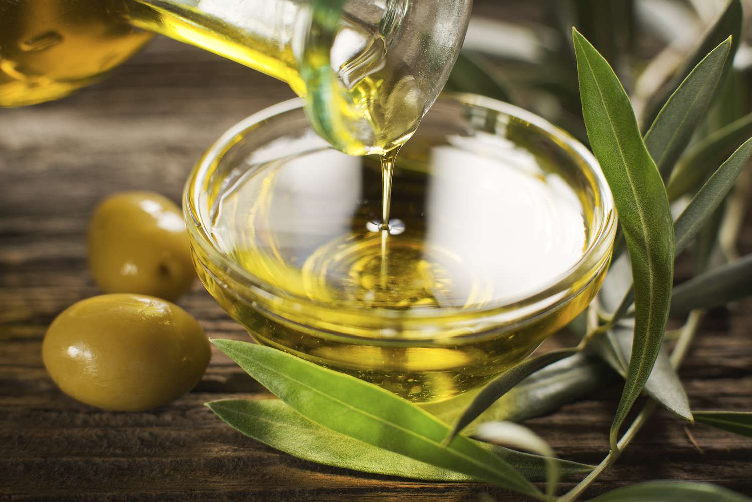 Treat Hard Pimples With Olive Oil