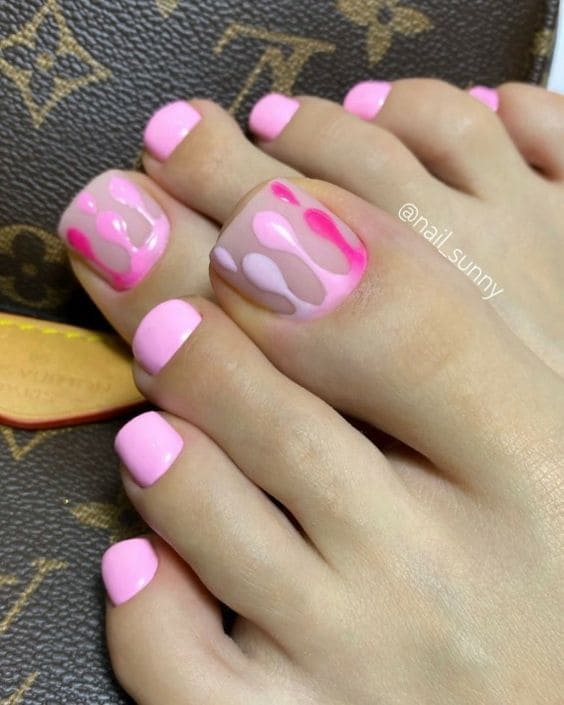 Dripping Summer Toe Nails 2