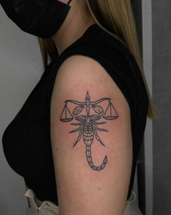 Shoulder Tattoos For Scorpio Female 5