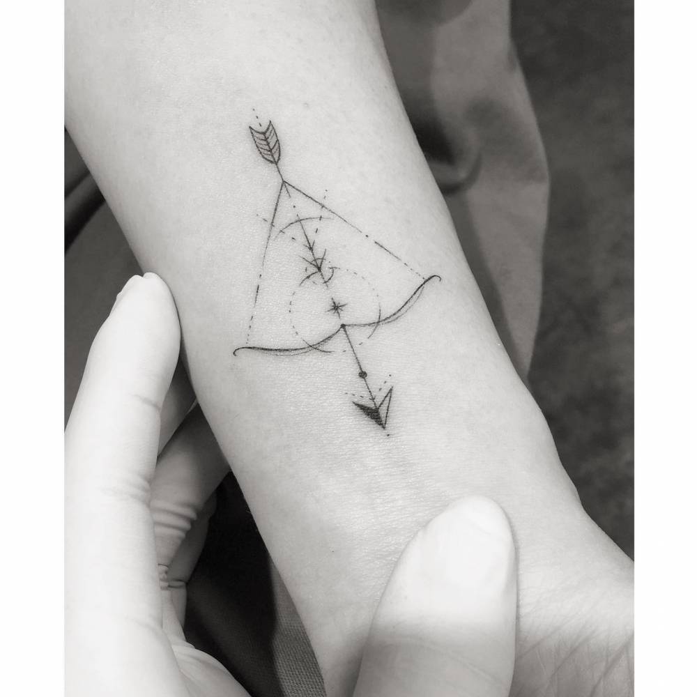 Simple Bow And Arrow Tattoos 5