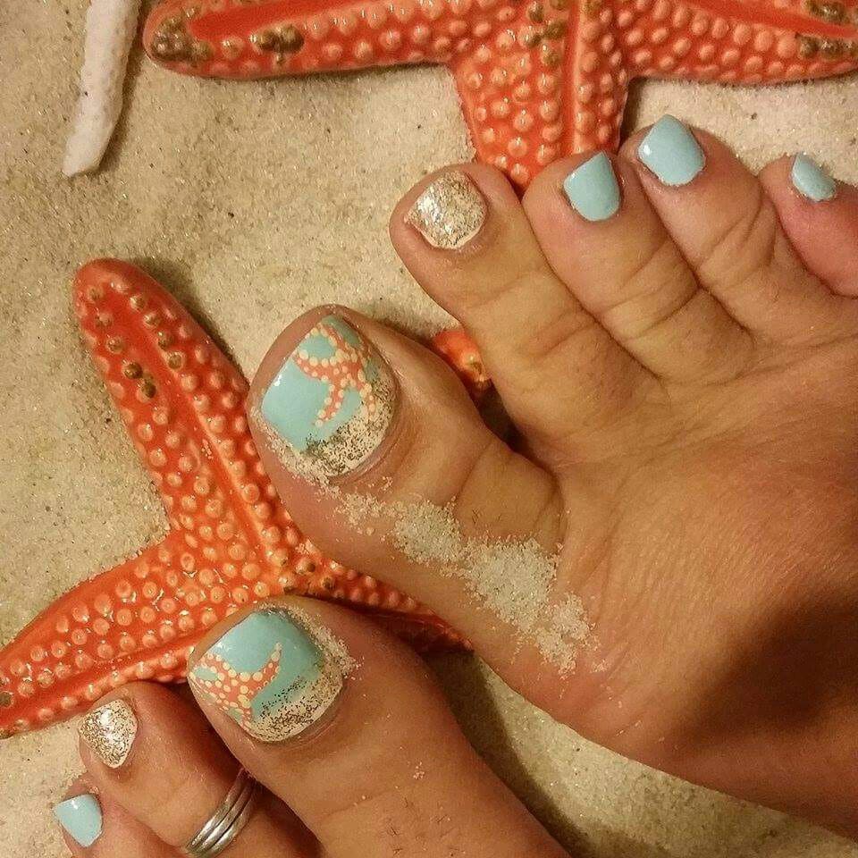 Starfish Summer Toe Nails 2